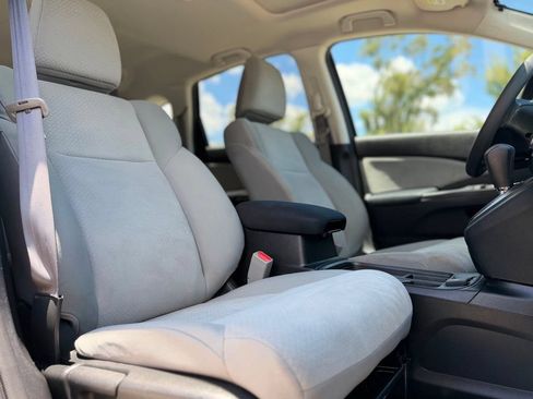Used 2016 Honda CR-V EX image 18