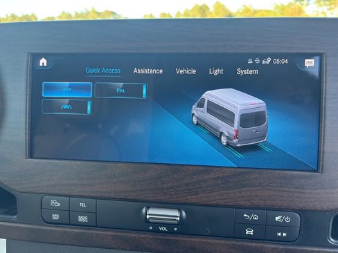 Used 2022 Mercedes-Benz Sprinter 144 Cargo image 66