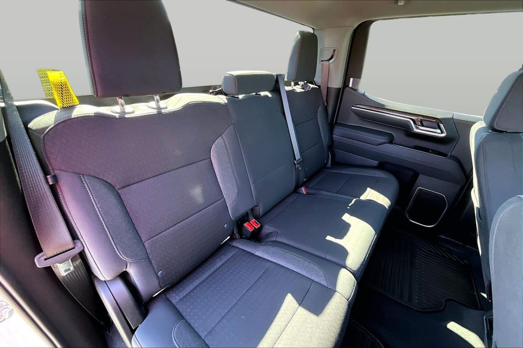 Used 2026 Chevrolet Silverado 1500 RST AWD/4WD image 31