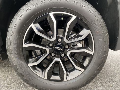 Used 2025 Chevrolet TrailBlazer ACTIV w/ Convenience Package image 41