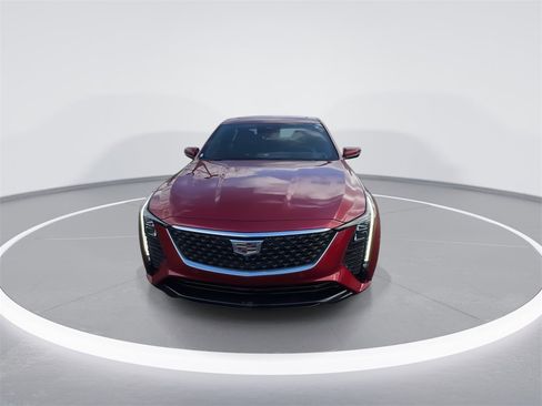 Used 2025 Cadillac CT5 Premium Luxury image 3
