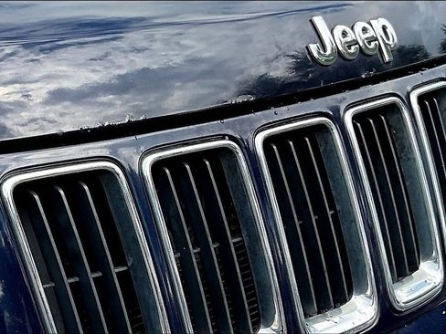 Used 2014 Jeep Grand Cherokee Limited image 33