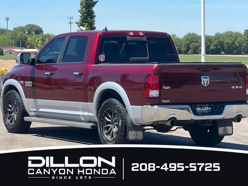 Used 2017 RAM 1500 Laramie w/ Convenience Group AWD/4WD image 8