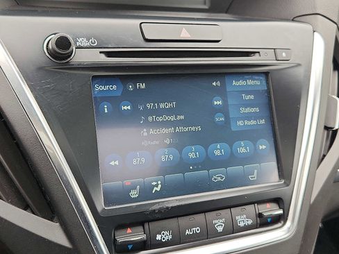 Used 2020 Acura MDX SH-AWD w/ Technology Package image 16