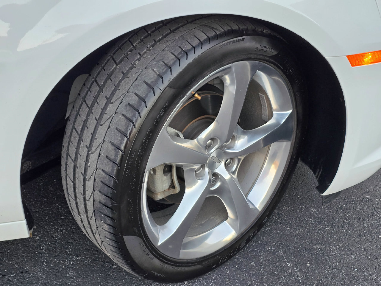 Used 2014 Chevrolet Camaro LT w/ RS Package RWD image 9