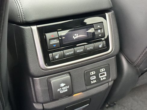 New 2026 Subaru Ascent Touring AWD/4WD image 14