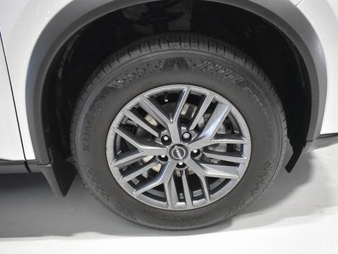 Certified 2025 Nissan Rogue S image 10