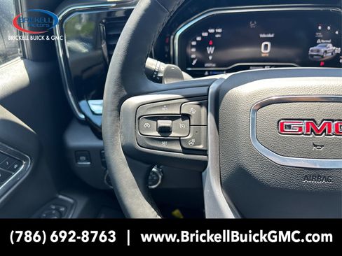 New 2025 GMC Sierra 1500 SLT w/ SLT Convenience Package image 30