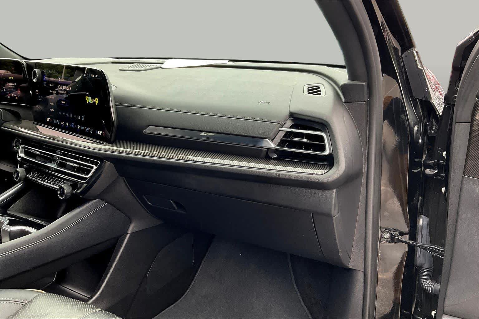Used 2025 Chevrolet Traverse High Country w/ LPO, Floor Liner Package FWD image 53