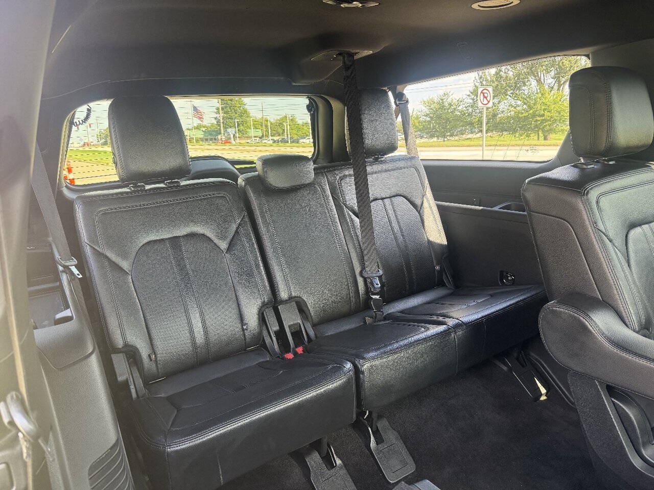 Used 2018 Ford Expedition Max Limited w/ Equipment Group 302A AWD/4WD image 15
