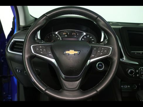 Used 2024 Chevrolet Equinox LT AWD/4WD image 24