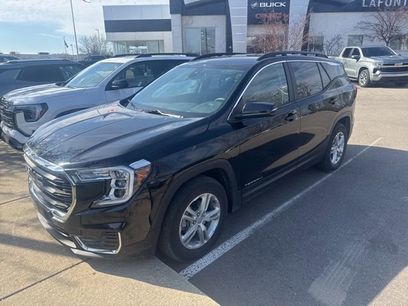 Used 2023 GMC Terrain SLE w/ Driver Convenience Package
