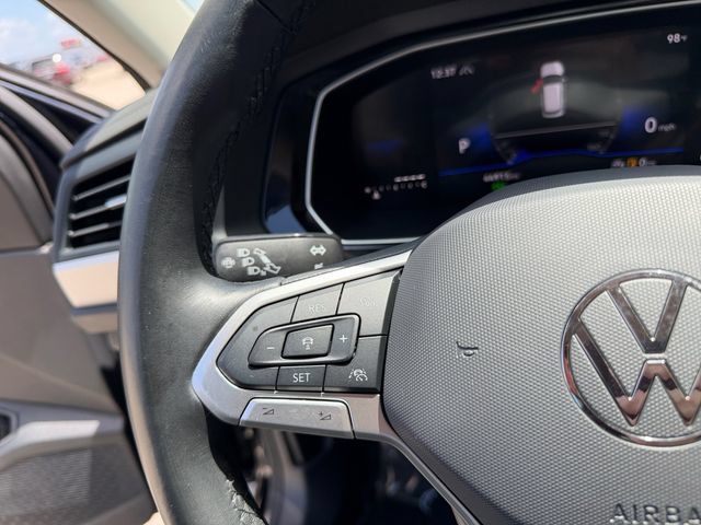 Used 2024 Volkswagen Jetta S FWD image 25