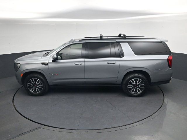 Used 2023 GMC Yukon XL AT4 w/ AT4 Premium Package AWD/4WD image 29