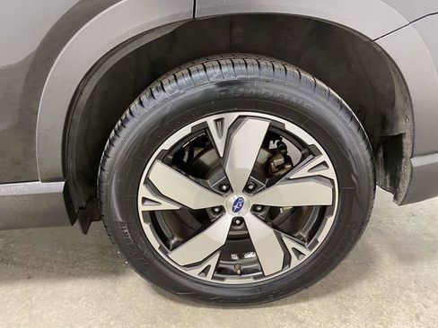 Used 2021 Subaru Forester Touring w/ Popular Package #2 image 8