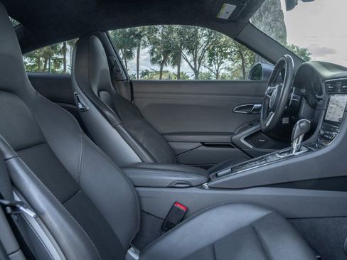 Used 2017 Porsche 911 Carrera 4S image 21