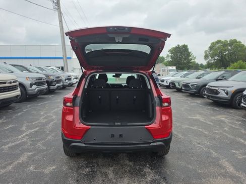 New 2026 Chevrolet TrailBlazer LS w/ LS Convenience Package FWD image 8