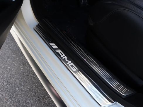 Used 2015 Mercedes-Benz S 63 AMG 4MATIC Sedan image 17