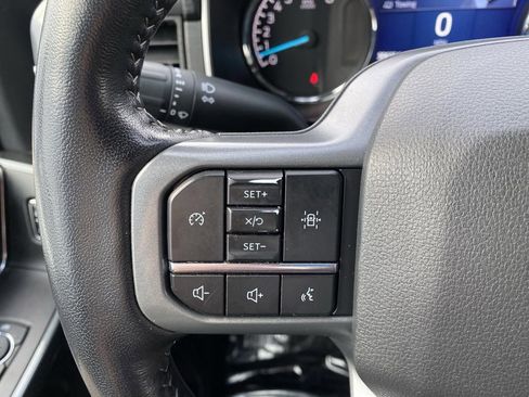 Certified 2022 Ford F150 XLT w/ Equipment Group 302A High image 33