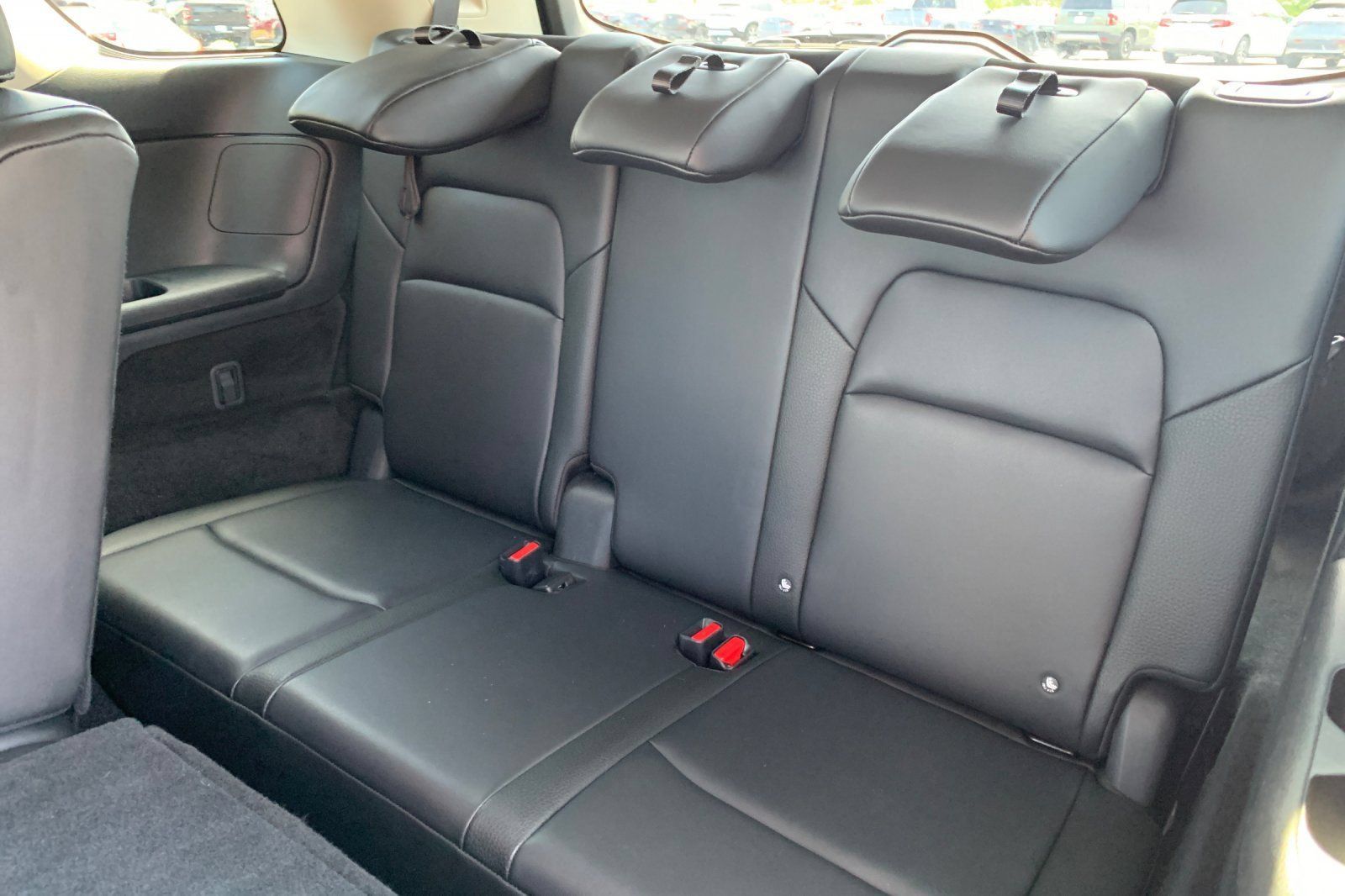 Used 2025 Nissan Pathfinder SL AWD/4WD image 19