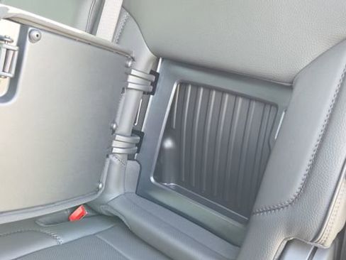 New 2026 GMC Sierra 3500 Denali w/ Denali Reserve Package image 27