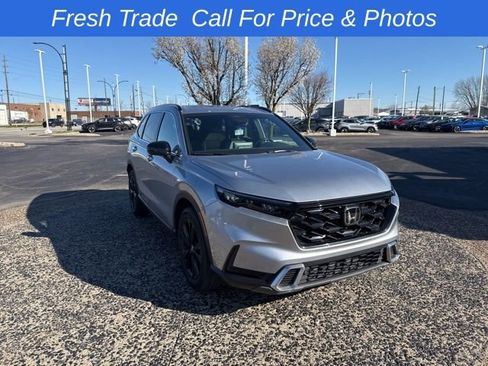 Used 2024 Honda CR-V Sport Touring image 4