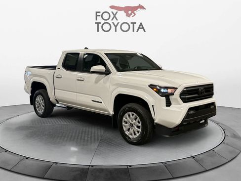 New 2026 Toyota Tacoma SR5 AWD/4WD image 7