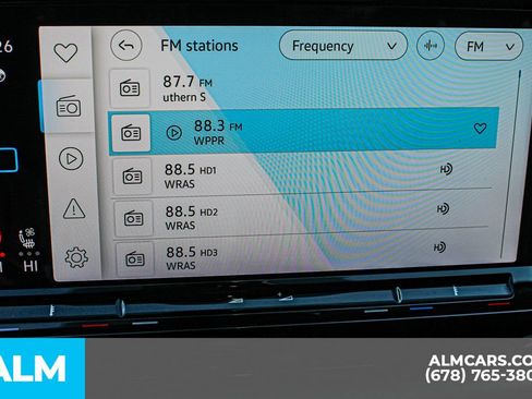 Used 2024 Volkswagen Atlas SE image 37