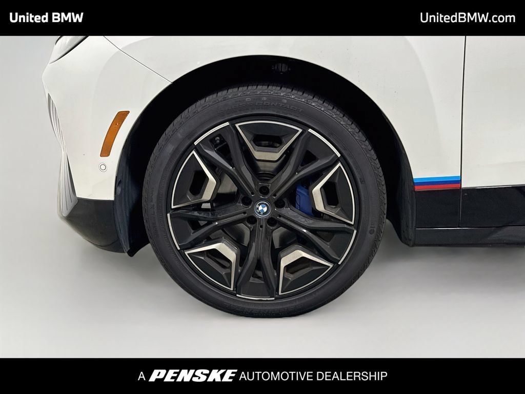 Certified 2024 BMW iX xDrive50 w/ Sport Package AWD/4WD image 9