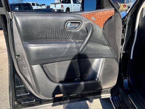 Used 2017 Nissan Armada SL image 19