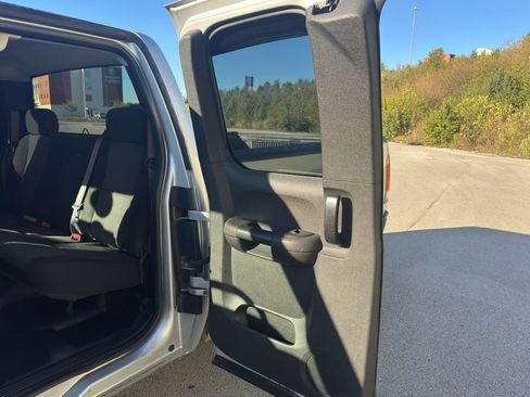 Used 2011 GMC Sierra 1500 SL image 24