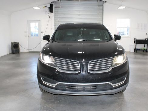 Used 2018 Lincoln MKX Select w/ Lincoln MKX Climate Package FWD image 3
