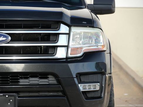 Used 2015 Ford Expedition XLT RWD image 21
