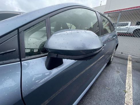 Used 2025 Toyota Corolla LE FWD image 25