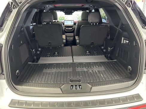 Used 2026 Ford Explorer ST w/ Sun And Sound Package AWD/4WD image 11