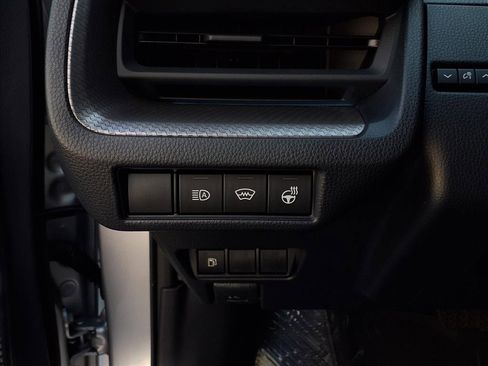 Certified 2023 Toyota Prius XLE image 15