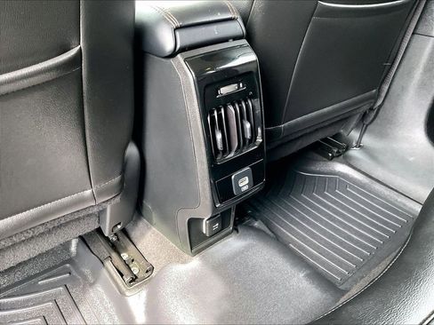 Used 2022 Jeep Compass Limited AWD/4WD image 26