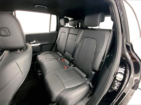 Certified 2024 Mercedes-Benz GLB 250 image 20