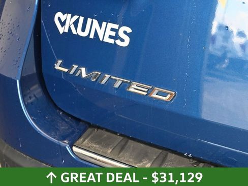 Used 2023 Ford Explorer Limited AWD/4WD image 13