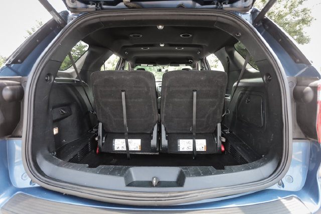 Used 2019 Ford Explorer XLT w/ Equipment Group 201A FWD image 34