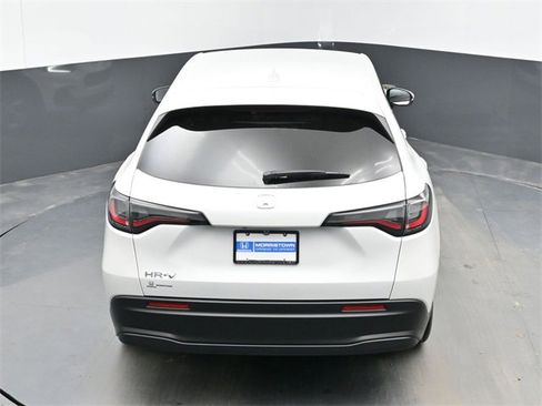 New 2026 Honda HR-V LX image 39