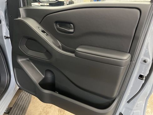 New 2026 Nissan Frontier SV AWD/4WD image 19