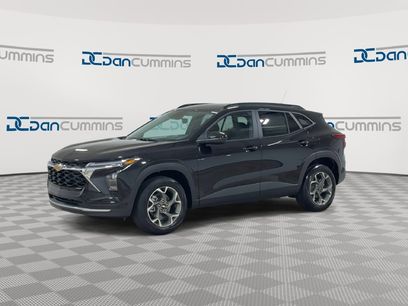 New 2026 Chevrolet Trax LT w/ Sunroof Package