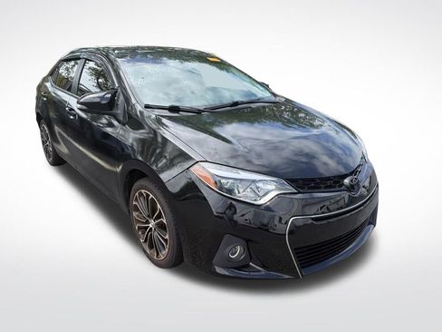 Used 2016 Toyota Corolla S image 2