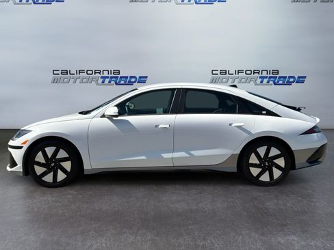 Used 2024 Hyundai Ioniq 6 SE RWD image 8