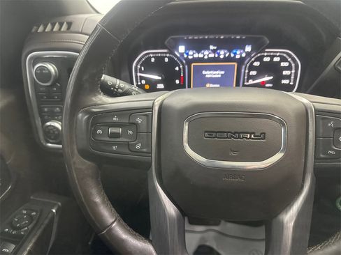 Used 2020 GMC Sierra 2500 Denali w/ Denali Ultimate Package image 26