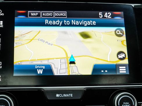 Used 2018 Honda Civic Touring image 22