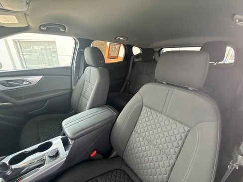 Used 2020 Chevrolet Blazer LT FWD image 13