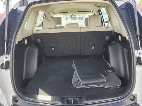 Used 2019 Honda CR-V LX image 19
