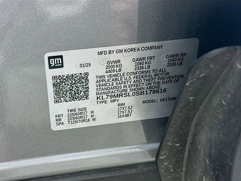 Used 2025 Chevrolet TrailBlazer LT AWD/4WD image 12